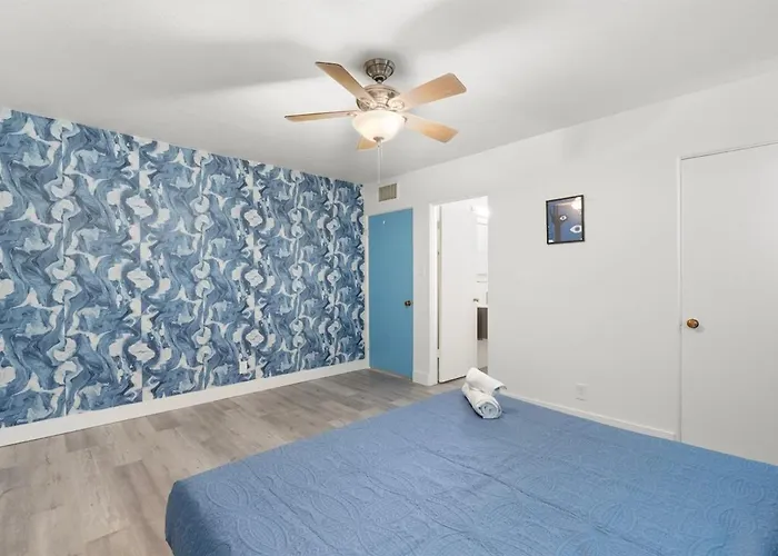 Holiday home Pickleball, Sparkling Pool, Mini Putt And Sleeps14 Phoenix