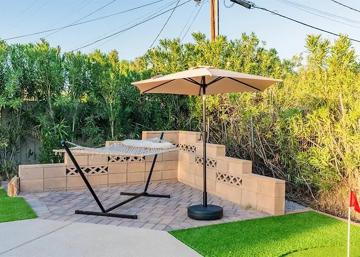 Holiday home Pickleball, Sparkling Pool, Mini Putt And Sleeps14 Phoenix