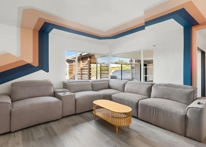 Pickleball, Sparkling Pool, Mini Putt And Sleeps14